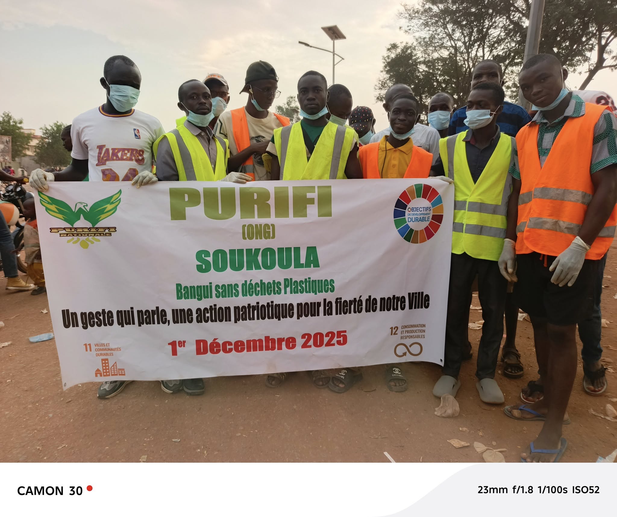 Avenue des Martyrs : après le défilé, les jeunes de PURIFI National mobilisés pour ramasser les déchets plastiques 594028337 1443256811142789 7501834158235755003 n